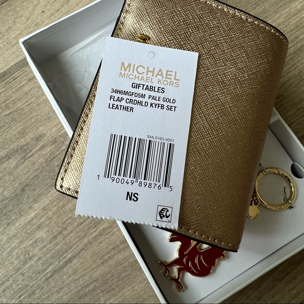 MICHAEL KORS JET SET WALLET - Picture 10 of 11
